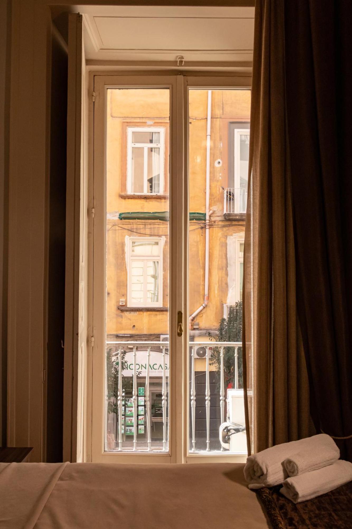 Duomo Luxury Suites Nápoles Exterior foto