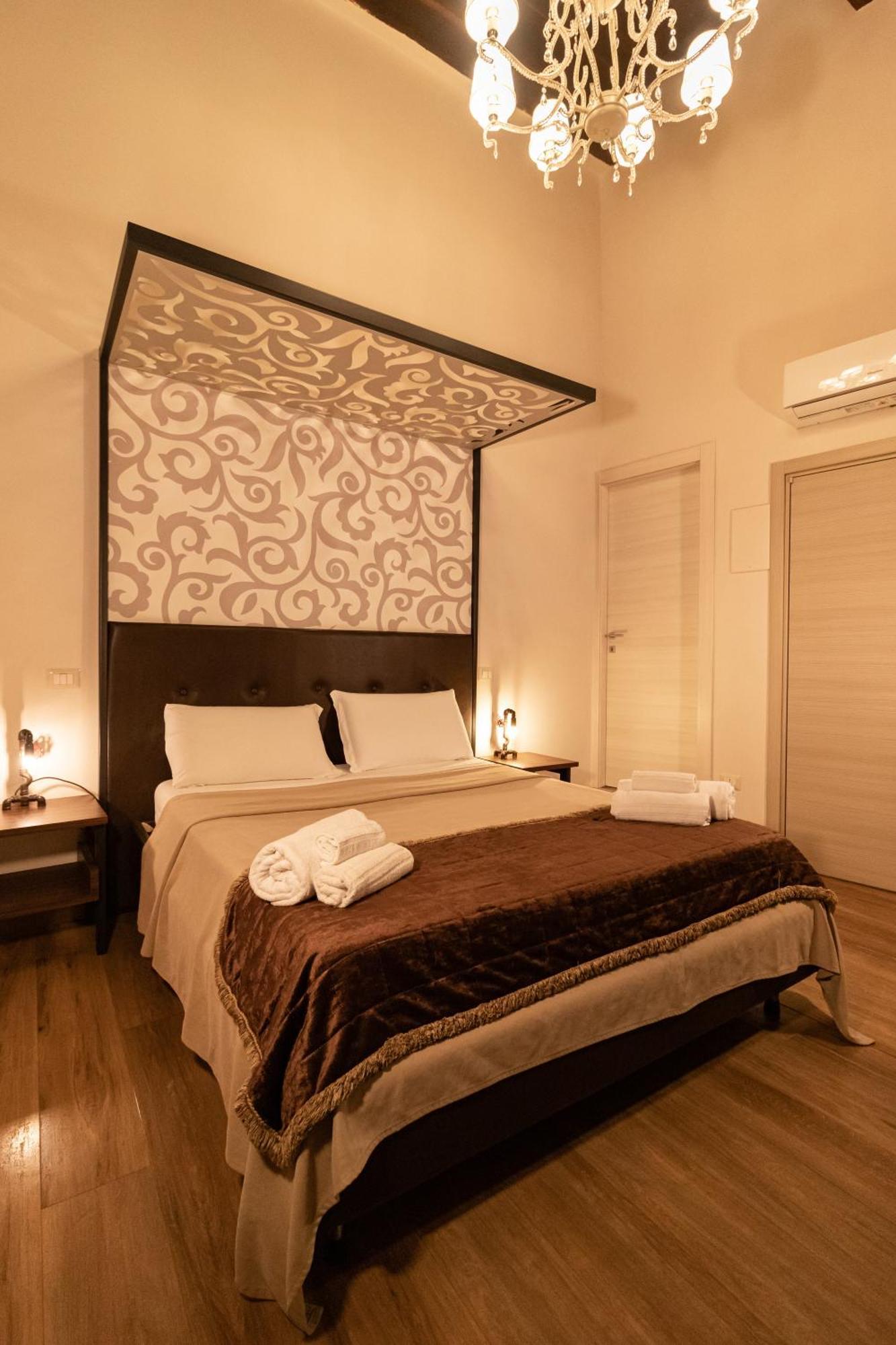 Duomo Luxury Suites Nápoles Exterior foto